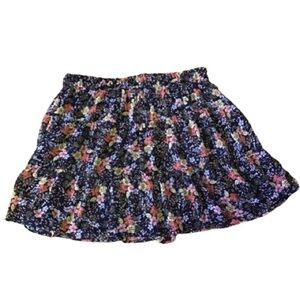 3 for 20 $ bundle Loft Petites Feminine Floral Ruffled Mini Skirt
